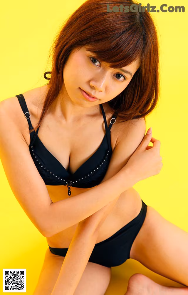Ayami Kaga - 1pondo Pic Free